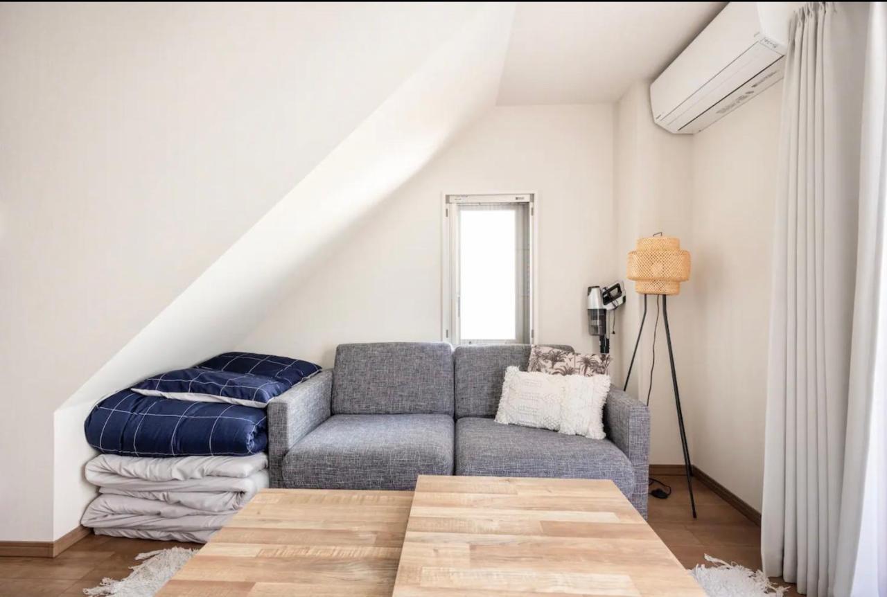 上野駅徒歩５分シングルベッド４台＋布団２セット1Ldk Appartement Tokio Buitenkant foto